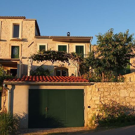 Holiday Home Oliva ビリセ エクステリア 写真